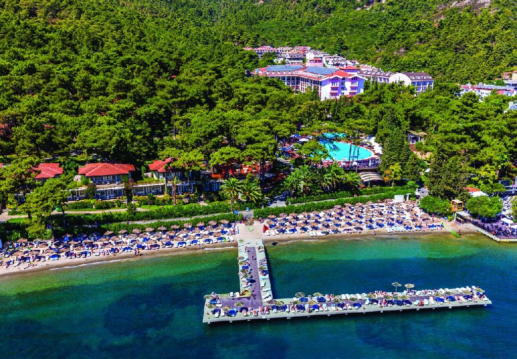 CITY HOTEL PENSION