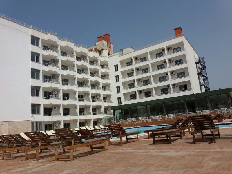 Hotel Ayma Beach Resort