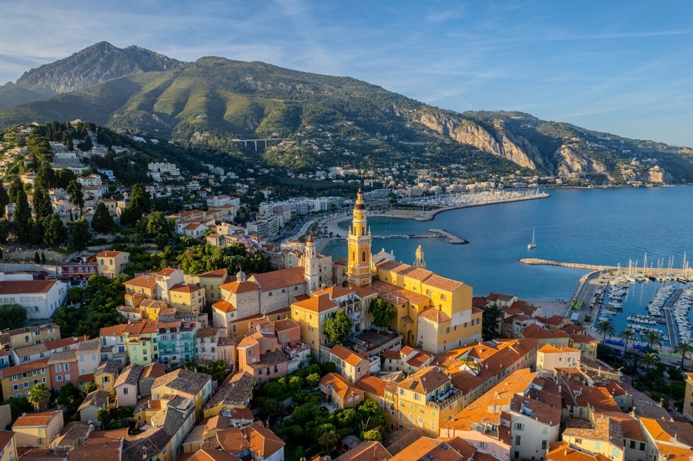 CITY BREAK FRANTA - NICE - FESTIVALUL LAMAILOR MENTON - GRUP AVION 4 ZILE