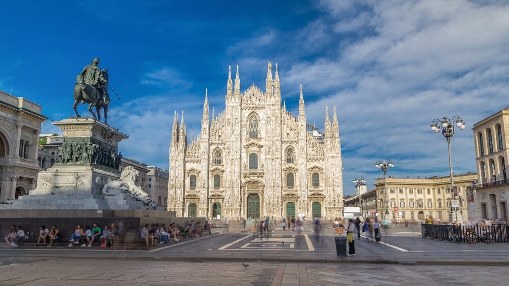 CITY BREAK MILANO - LACUL COMO GRUP AVION 4 ZILE